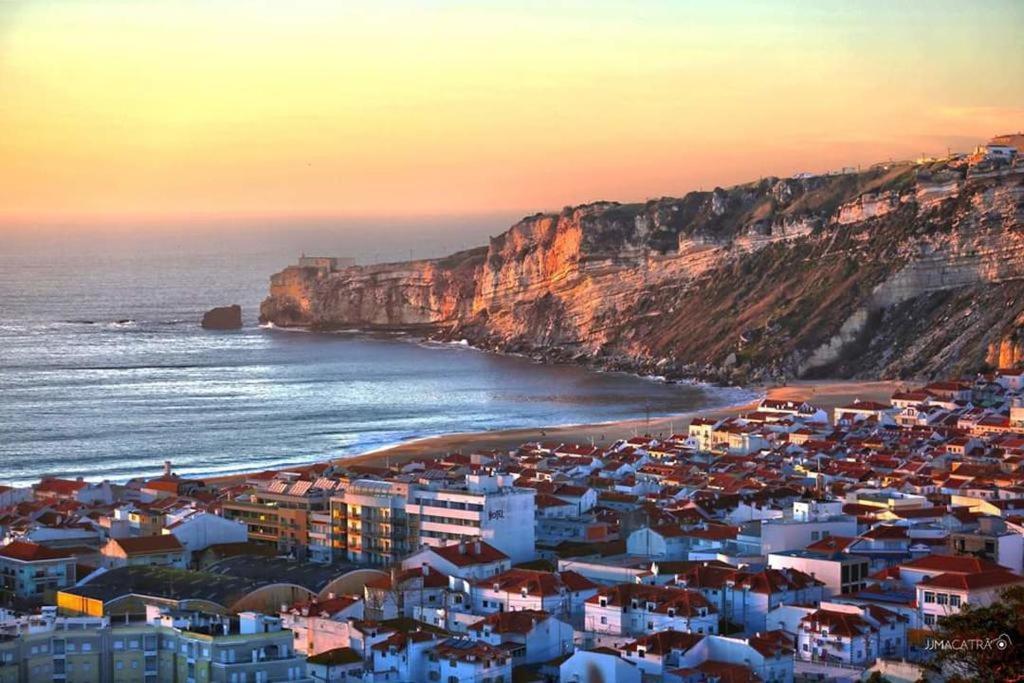 Apartamentos 7 Saias - Centro Nazare Bagian luar foto