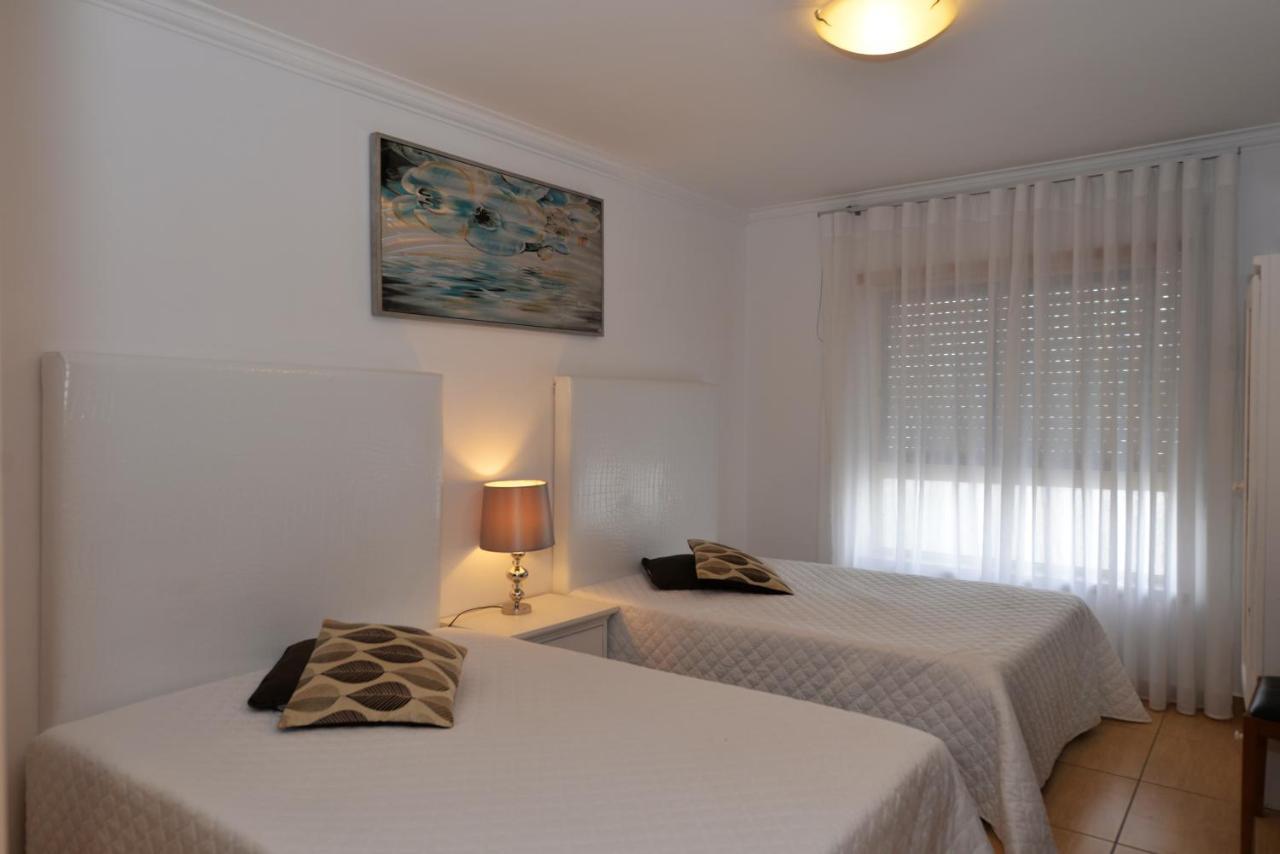 Apartamentos 7 Saias - Centro Nazare Bagian luar foto